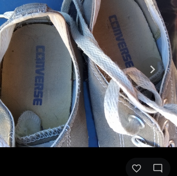 Converse Sneakers Size 10 - Picture 5 of 7